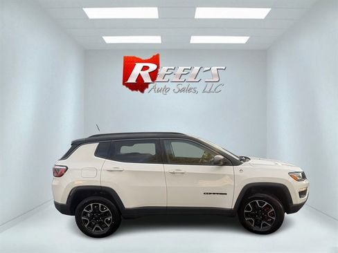 Used 2019 Jeep Compass Trailhawk AWD/4WD image 26