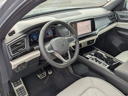 New 2026 Volkswagen Atlas Cross Sport SEL Premium R-Line image 13