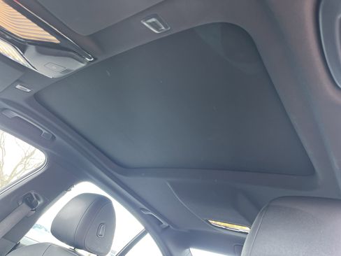 Used 2023 BMW 530i w/ M Sport Package image 15