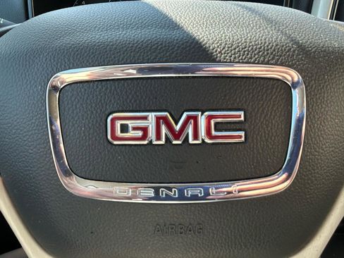 Used 2021 GMC Canyon Denali AWD/4WD image 19