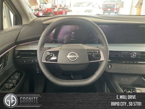 New 2025 Nissan Murano SL AWD/4WD image 18