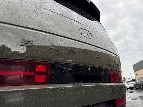 Used 2024 Hyundai Santa Fe Calligraphy AWD/4WD image 10