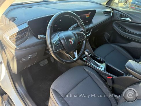 Used 2024 Buick Encore GX Preferred FWD image 11
