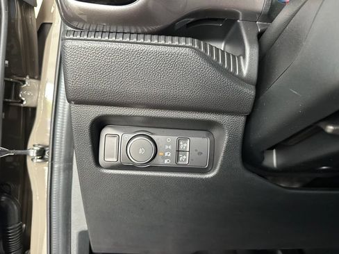 Used 2026 Ford Ranger Lariat w/ Black Appearance Package AWD/4WD image 19