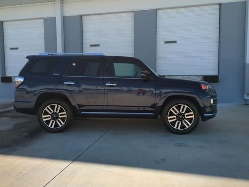 Used 2021 Toyota 4Runner Limited image 4
