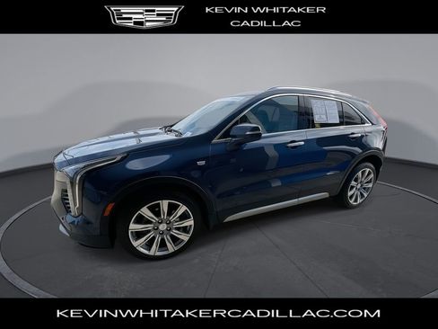 Used 2020 Cadillac XT4 Premium Luxury w/ Technology Package FWD image 1