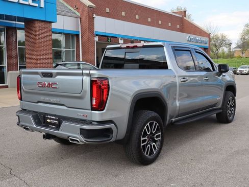 Used 2025 GMC Sierra 1500 AT4 w/ AT4 Premium Package AWD/4WD image 44