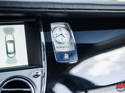 Used 2014 Rolls-Royce Ghost RWD image 71