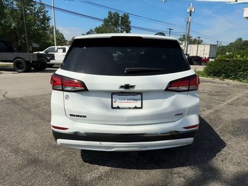 Used 2023 Chevrolet Equinox RS FWD image 7