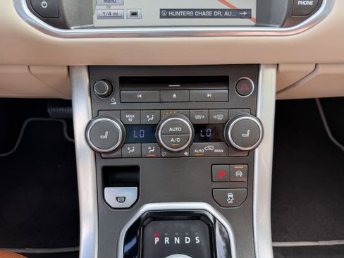 Used 2015 Land Rover Range Rover Evoque Prestige AWD/4WD image 31