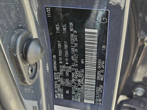 Used 2024 Toyota 4Runner SR5 AWD/4WD image 24