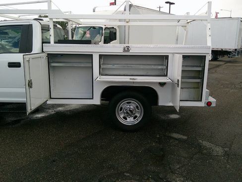 Used 2022 Ford F350 XL w/ Power Equipment Group RWD image 15