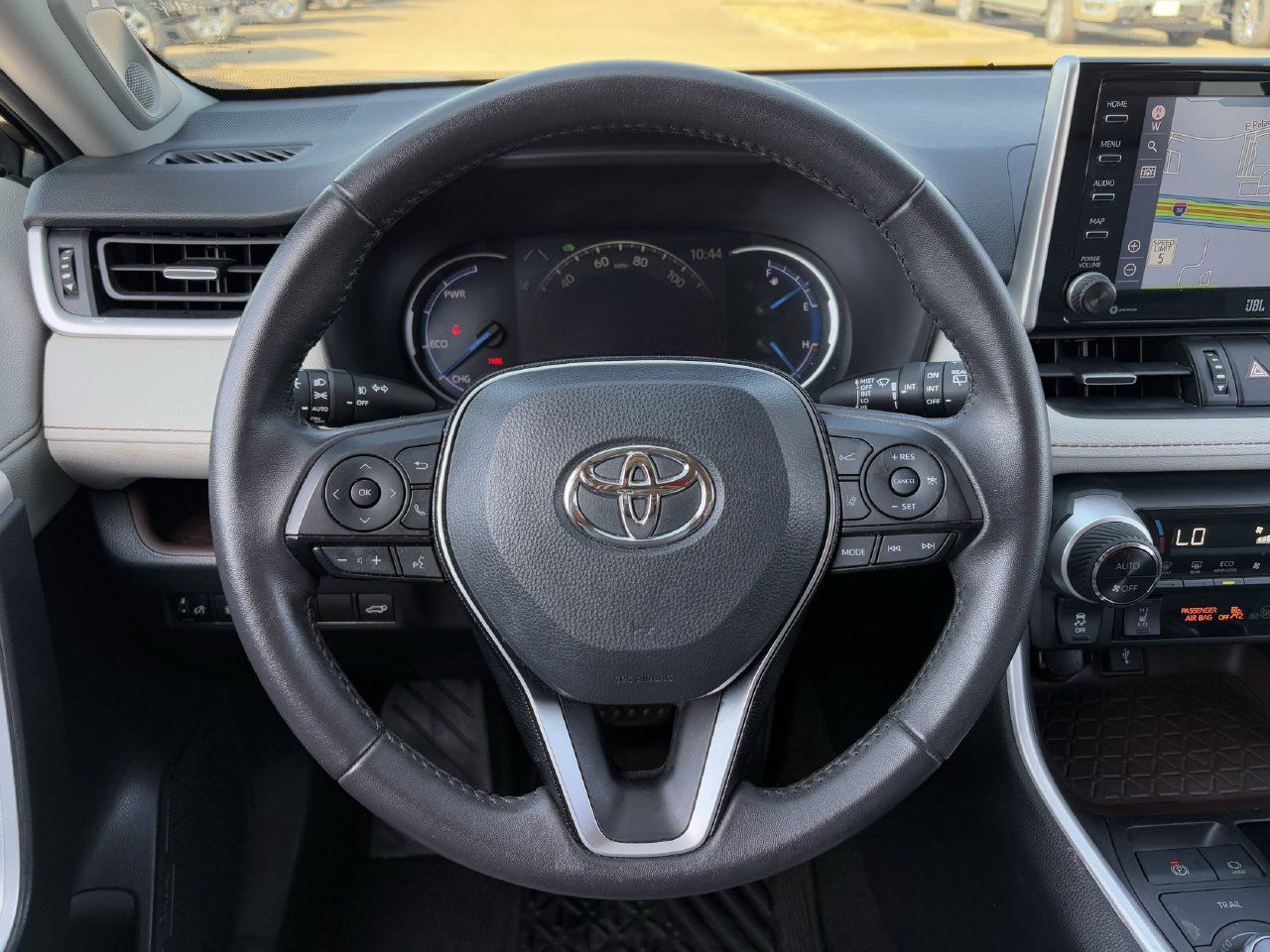 Used 2021 Toyota RAV4 Limited AWD/4WD image 14