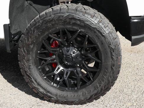 Used 2019 Chevrolet Silverado 1500 LT Trail Boss image 51