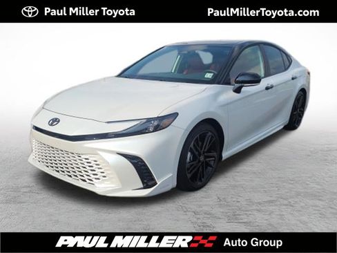 Used 2026 Toyota Camry XSE FWD image 1