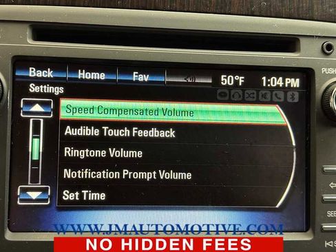 Used 2017 Chevrolet Traverse LT w/ Style and Technology Package image 31