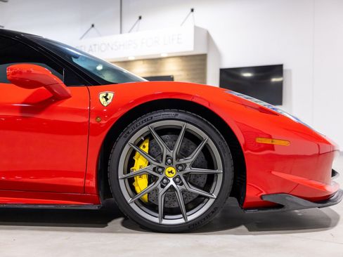 Used 2012 Ferrari 458 Italia Coupe RWD image 22