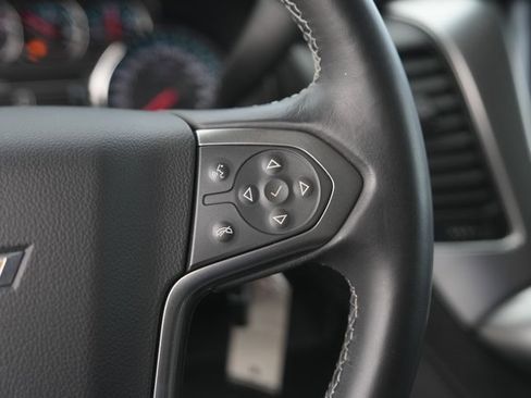 Used 2018 Chevrolet Suburban LS image 25