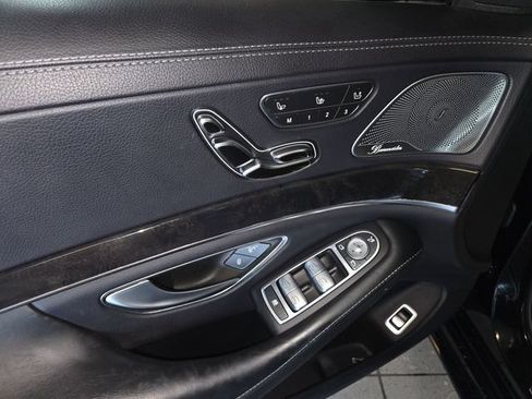 Used 2020 Mercedes-Benz S 560 4MATIC Sedan image 13