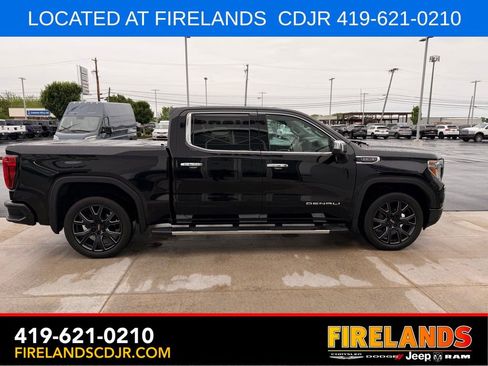 Used 2020 GMC Sierra 1500 Denali w/ Technology Package AWD/4WD image 8