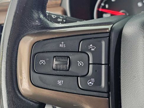Used 2021 Chevrolet Tahoe High Country w/ Premium Package AWD/4WD image 31