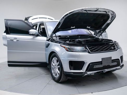 Used 2021 Land Rover Range Rover Sport SE image 15