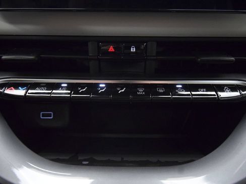 New 2026 FIAT 500 e Icona w/ Quick Order Package 21R FWD image 21