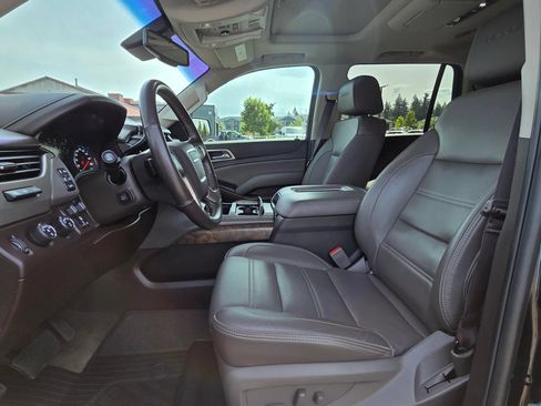 Used 2019 GMC Yukon Denali w/ Denali Ultimate Package AWD/4WD image 26