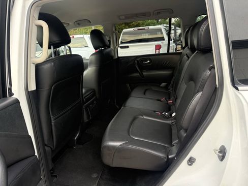 Used 2023 Nissan Armada SV RWD image 13