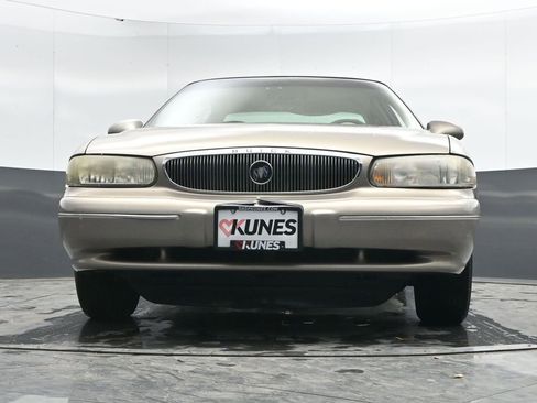Used 2000 Buick Century Custom w/ Premium Opt Pkg image 37