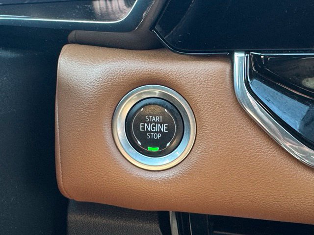 Certified 2024 GMC Canyon AT4 AWD/4WD image 18