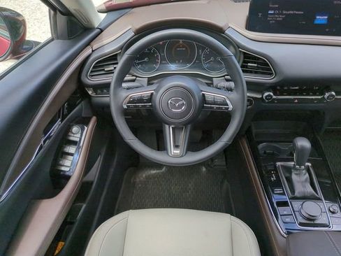 Used 2025 MAZDA CX-30 2.5 Turbo w/ Premium Plus Pkg AWD/4WD image 17