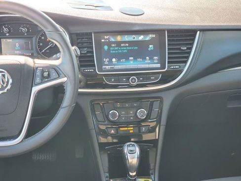 Used 2020 Buick Encore Preferred FWD image 26