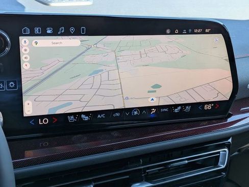 New 2026 Chevrolet Traverse RS image 23