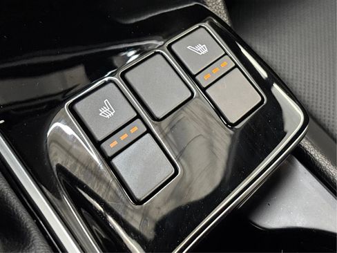 Used 2025 Kia Sportage X-Line w/ Premium Package image 45