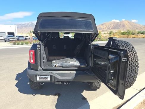 New 2024 Ford Bronco Badlands AWD/4WD image 9