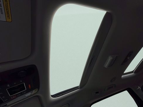 New 2026 Kia Carnival SX FWD image 15