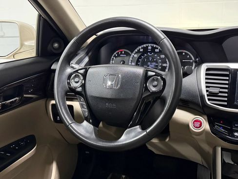 Used 2017 Honda Accord EX-L image 24