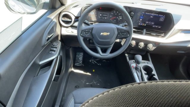 New 2026 Chevrolet Trax LS w/ Driver Confidence Package FWD image 14