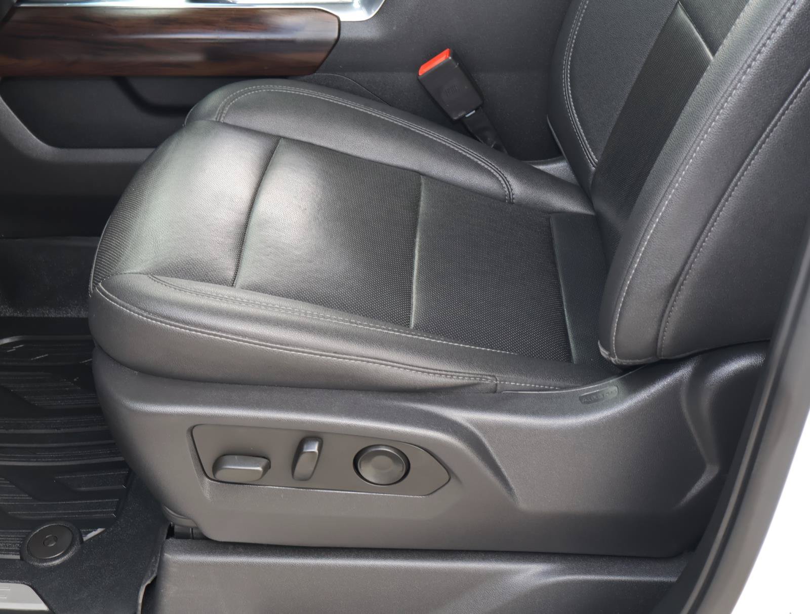 Used 2022 GMC Sierra 1500 SLT RWD image 16