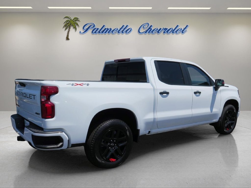 New 2026 Chevrolet Silverado 1500 RST w/ Redline Edition AWD/4WD image 3