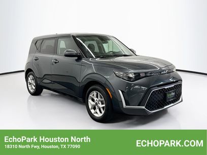 Used 2025 Kia Soul LX w/ LX Technology Package