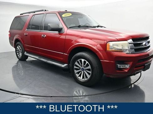 Used 2016 Ford Expedition EL XLT w/ Equipment Group 202A AWD/4WD image 2