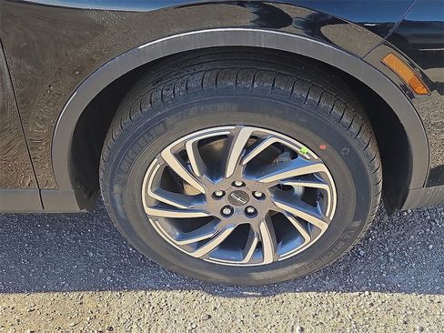 New 2026 Lincoln Corsair Premiere image 7