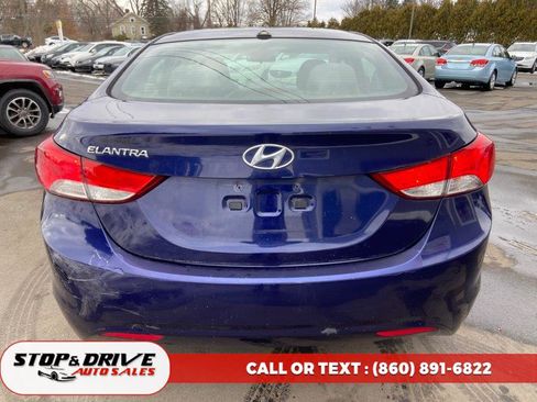 Used 2012 Hyundai Elantra GLS image 4