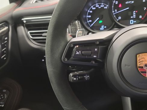 New 2026 Porsche Macan GTS image 17