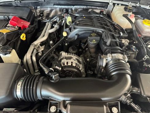 Used 2024 Jeep Wrangler Unlimited Sport AWD/4WD image 6
