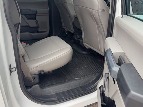 Used 2019 Ford F250 XL w/ XL Value Package image 8