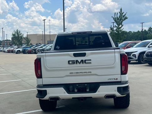 Used 2019 GMC Sierra 1500 AT4 w/ AT4 Premium Package AWD/4WD image 12