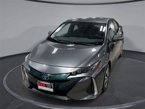 Used 2017 Toyota Prius Prime Plus image 1